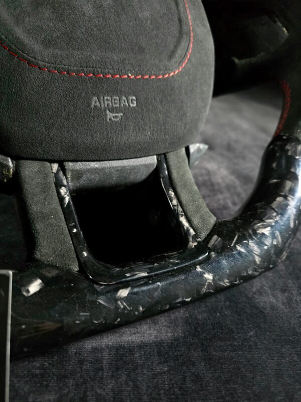 Range Rover Carbon Alcantara Steering wheel - Image 2