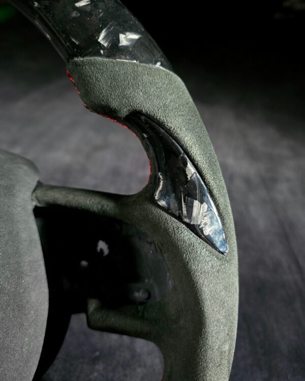 Range Rover Carbon Alcantara Steering wheel - Image 4